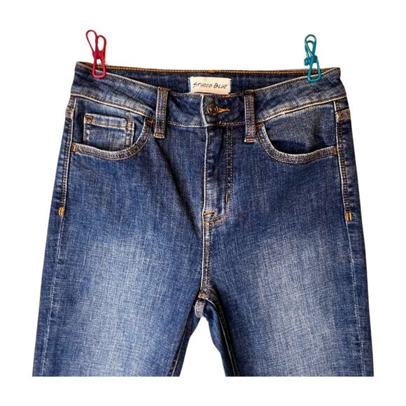NWT Women's Studio Blue Jeans - Picture 7 of 12